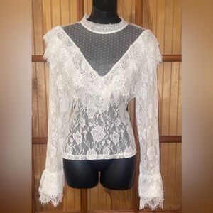 Elegant White Lace Women's Top